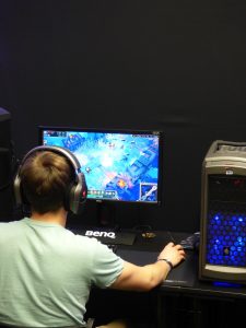 Was Sie für E-Sport-Spiele brauchen